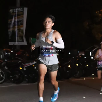 Runner Photo 3758892