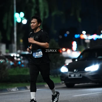 Runner Photo 3758918