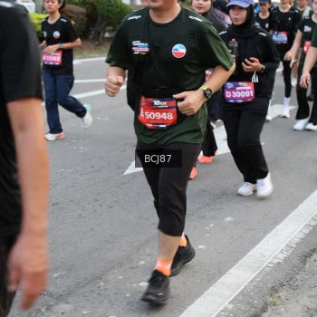 Runner Photo 3758930