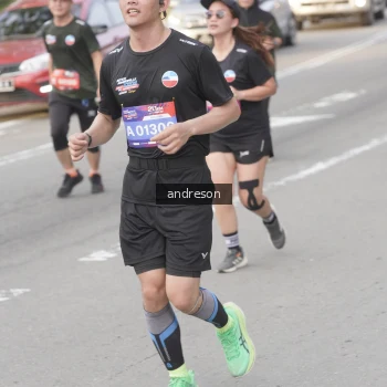 Runner Photo 3758933