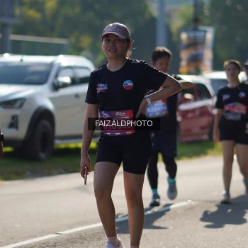 Runner Photo 3758934