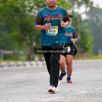 Runner Photo 3758952