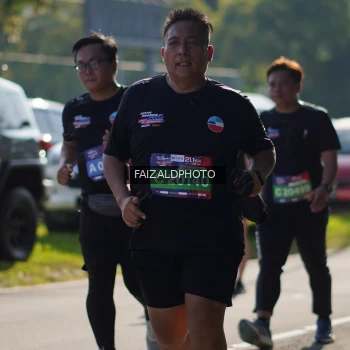 Runner Photo 3758971