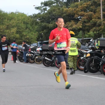 Runner Photo 3758983