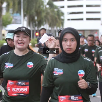 Runner Photo 3758999