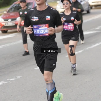 Runner Photo 3759035