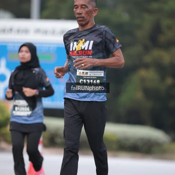 Runner Photo 3759056