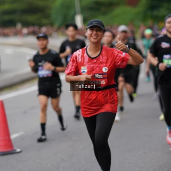 Runner Photo 3759072