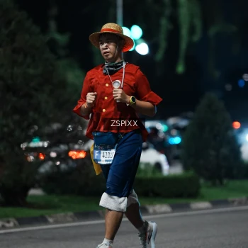 Runner Photo 3759078