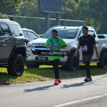 Runner Photo 3759085