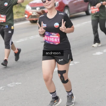 Runner Photo 3759100