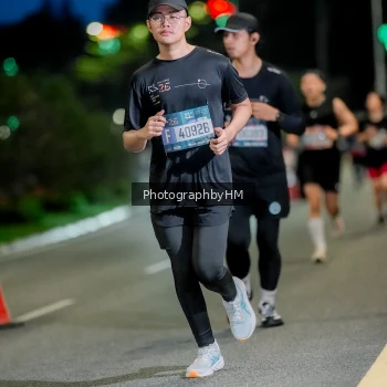 Runner Photo 3759123
