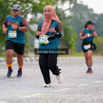Runner Photo 3759132