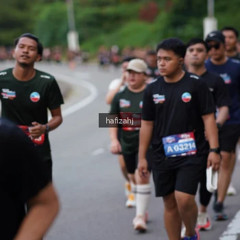 Runner Photo 3759212