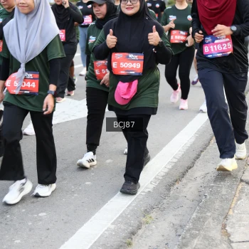 Runner Photo 3759243