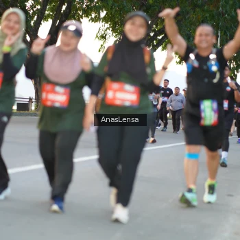 Runner Photo 3759325