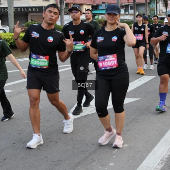 Runner Photo 3759357
