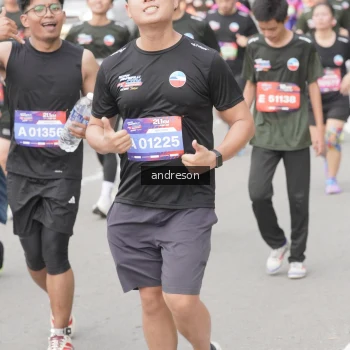 Runner Photo 3759363