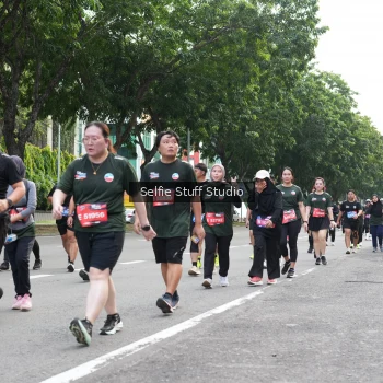 Runner Photo 3759375