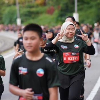 Runner Photo 3759376