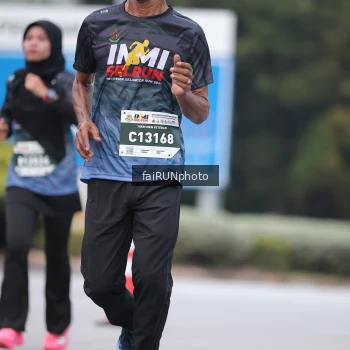 Runner Photo 3759424