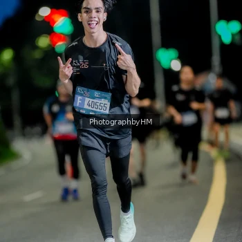 Runner Photo 3759428
