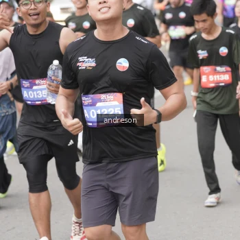 Runner Photo 3759457