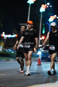 Runner Photo 3759490
