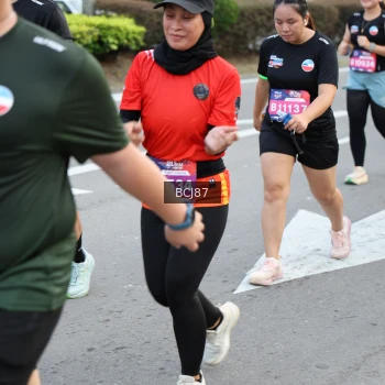 Runner Photo 3759535