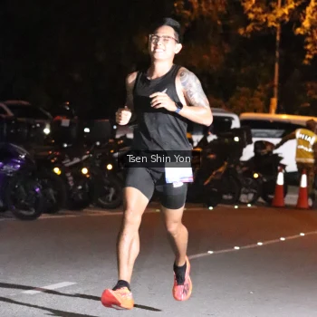 Runner Photo 3759599