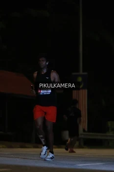 Runner Photo 3759601