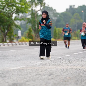 Runner Photo 3759623