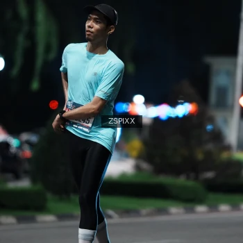 Runner Photo 3759644