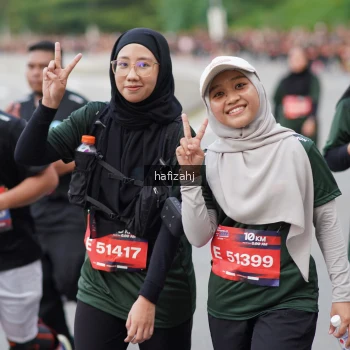 Runner Photo 3759692