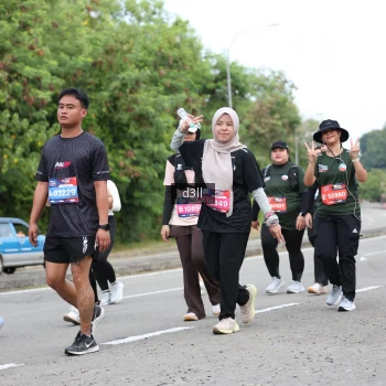 Runner Photo 3759702