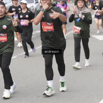Runner Photo 3759705