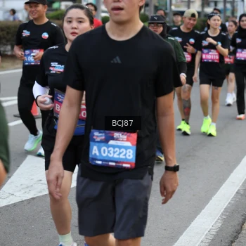 Runner Photo 3759706