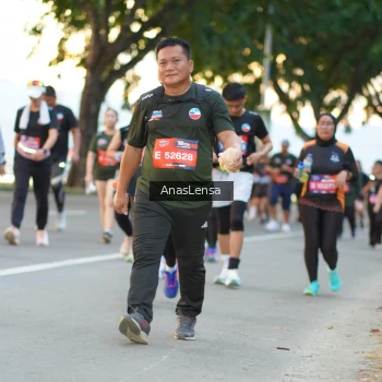 Runner Photo 3759709