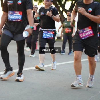 Runner Photo 3759711