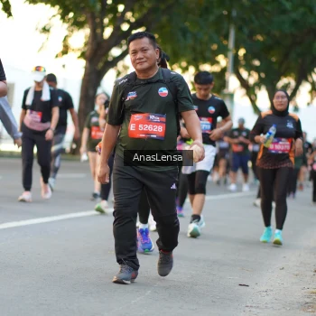 Runner Photo 3759727