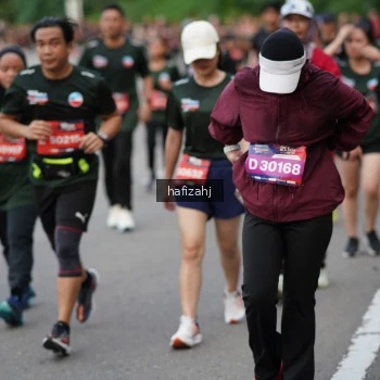 Runner Photo 3759737