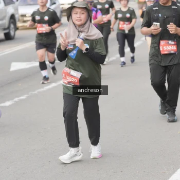 Runner Photo 3759749