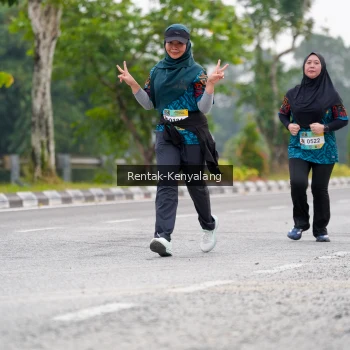 Runner Photo 3759759