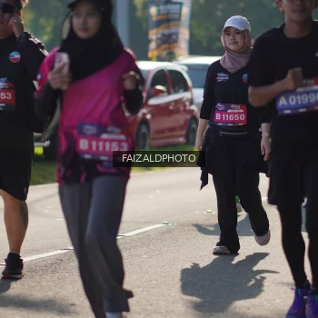 Runner Photo 3759773