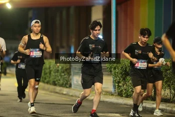 Runner Photo 3759775