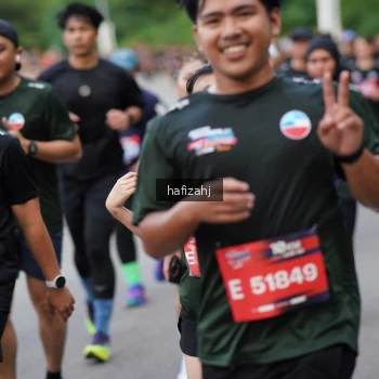 Runner Photo 3759779