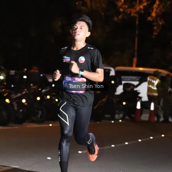 Runner Photo 3759805