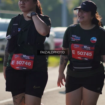 Runner Photo 3759871