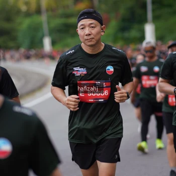 Runner Photo 3759901