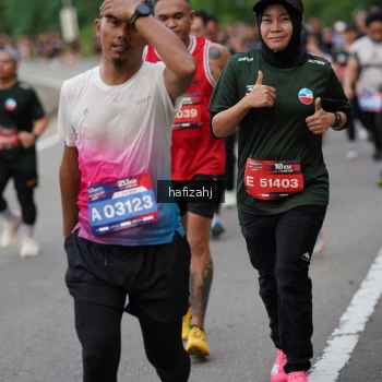 Runner Photo 3759923